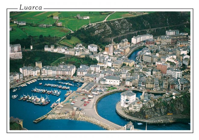 Postal de Luarca