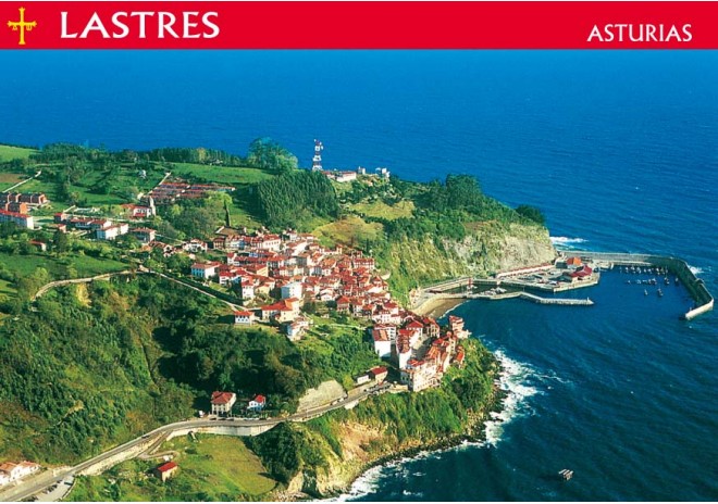 Postal de Lastres