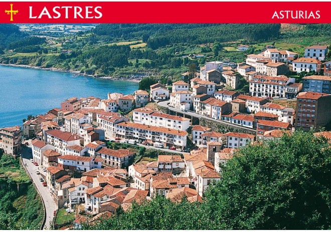 Postal de Lastres