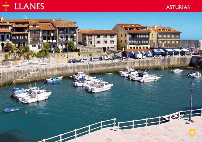 Postal de Llanes