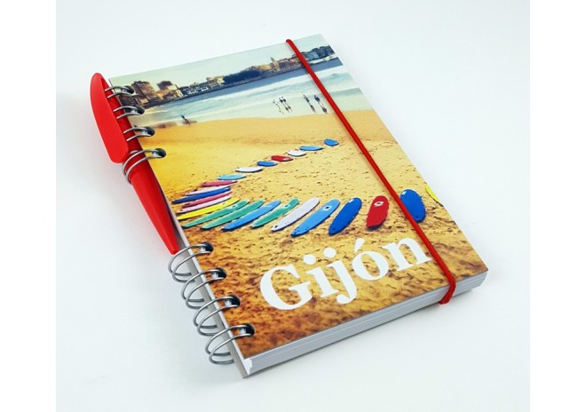 Libreta con bolígrafo de Gijón